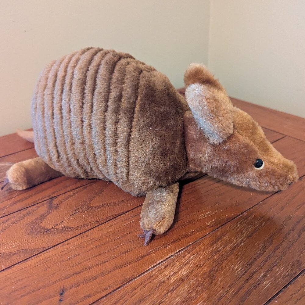 Princess Soft Toys Brown Ringed Armadillo 15" Music Box Plush Sweet & Soft!